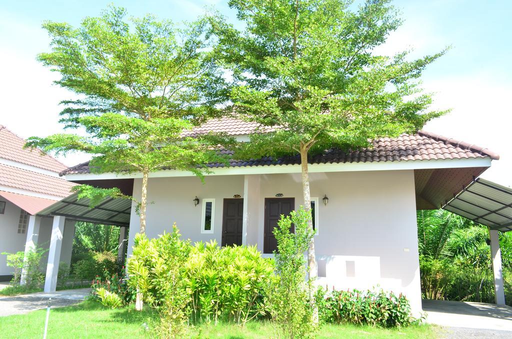 Baansuan Rimnam Resort Krabi By Eksteriør billede